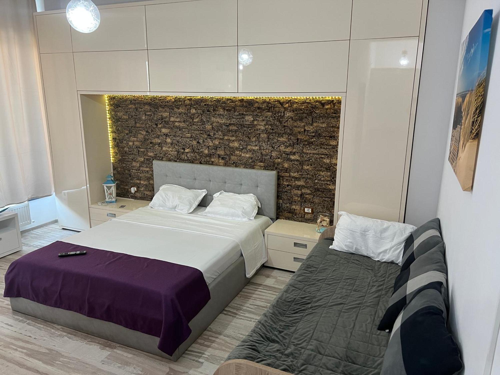 Lakeside Studio Mamaia Central Экстерьер фото